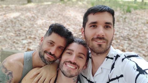 españoles gays videos|TRES MACHOS .